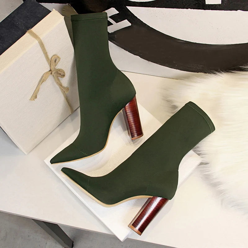 High Heeled Stretch Pointed Toe Boots - Dahlias & Honey 