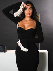 Long Sleeve Form-Fitting Dress with Contrast Trim - Dahlias & Honey 